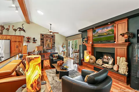 Living - 2 Overbrook Rd, South Barrington, IL 60010 photo 1 of 2