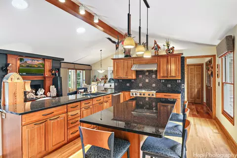 Kitchen - 2 Overbrook Rd, South Barrington, IL 60010 photo 2 of 2