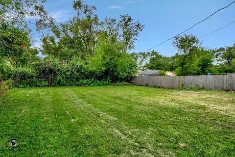 Exterior - 3317 Roesner Dr, Markham, IL 60428 photo 4 of 5
