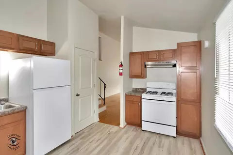 Kitchen - 3317 Roesner Dr, Markham, IL 60428 photo 1 of 2