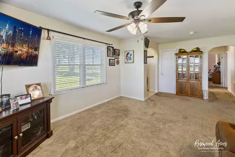 2032 W 2000s Rd, Kankakee, IL 60901 photo 8