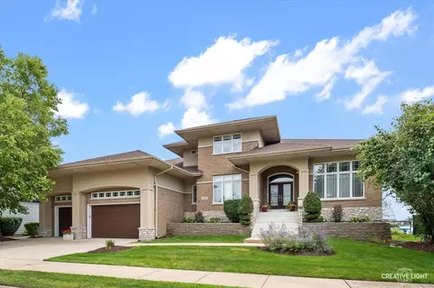 Exterior - 13229 Lakeshore Dr, Plainfield, IL 60585 photo 2 of 9