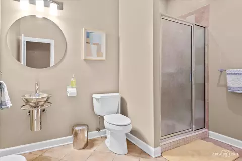 Bath - 13229 Lakeshore Dr, Plainfield, IL 60585 photo 8 of 8