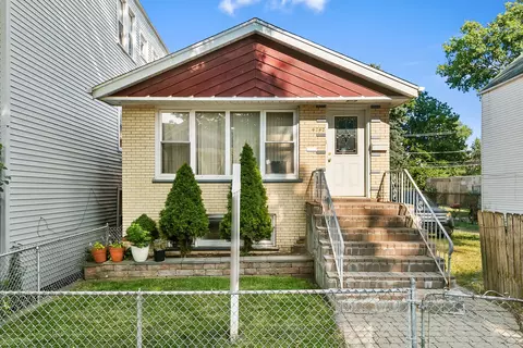 4747 S Loomis Blvd, Chicago, IL 60609