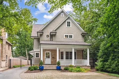 1407 Tower Rd, Winnetka, IL 60093