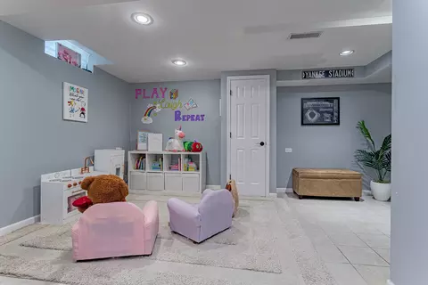 Other - 1170 Downing Dr, Hoffman Estates, IL 60192 photo 1 of 3