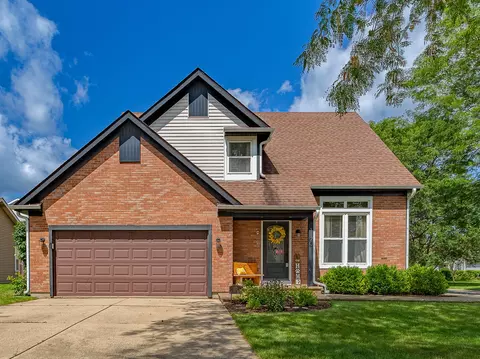 1170 Downing Dr, Hoffman Estates, IL 60192