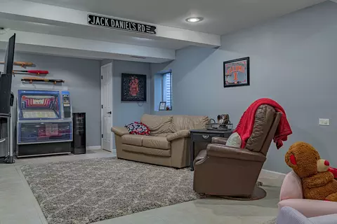 Living - 1170 Downing Dr, Hoffman Estates, IL 60192 photo 2 of 2