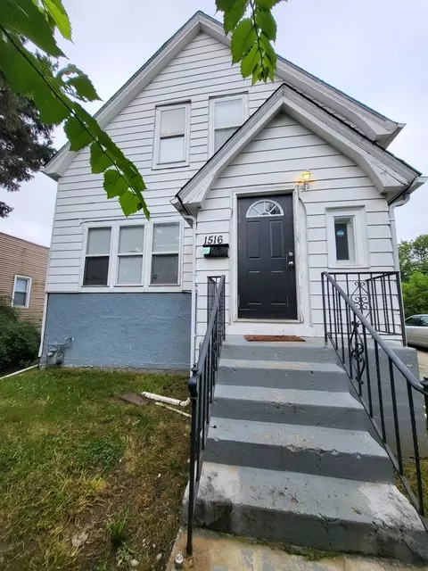 1516 Kristan Ave, North Chicago, IL 60064