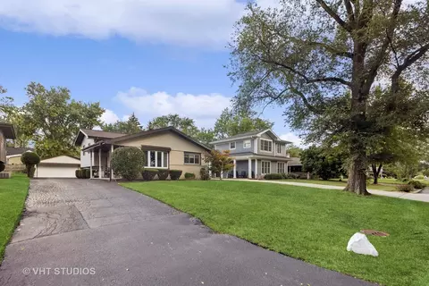 5880 Alabama Ave, Clarendon Hills, IL 60514