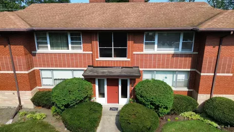 1331 Balmoral Ave #2S, Westchester, IL 60154