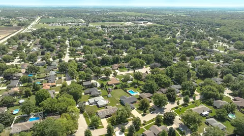View/Area - 25333 W Willow Dr, Plainfield, IL 60544 photo 7 of 8