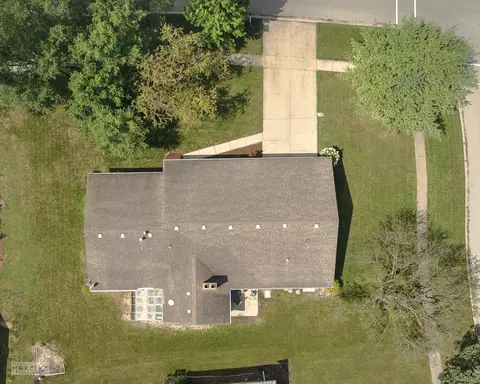 View/Area - 25333 W Willow Dr, Plainfield, IL 60544 photo 4 of 8