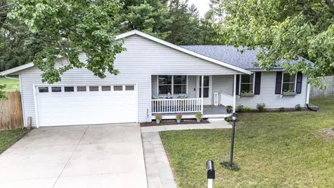 603 Teal Cove Ct, Champaign, IL 61821