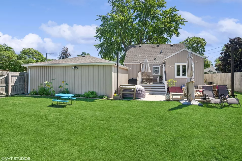  100 S Roberta Ave, Northlake, IL 60164 photo 15
