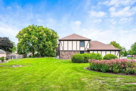 9 Brandywine Ct #9, Bloomington, IL 61704 photo 4