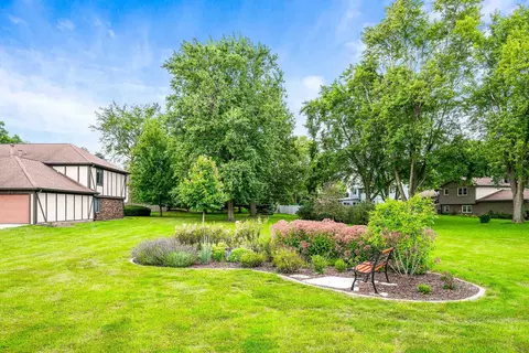 9 Brandywine Ct #9, Bloomington, IL 61704 photo 5