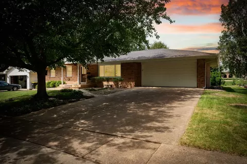 908 Timothy Ct, Normal, IL 61761 photo 41