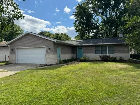1815 Sadler Dr, Champaign, IL 61821