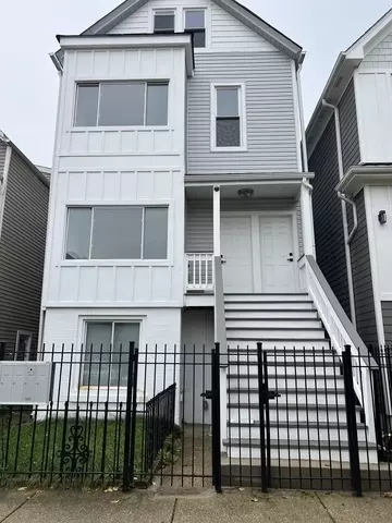 3625 W Shakespeare Ave, Chicago, IL 60647