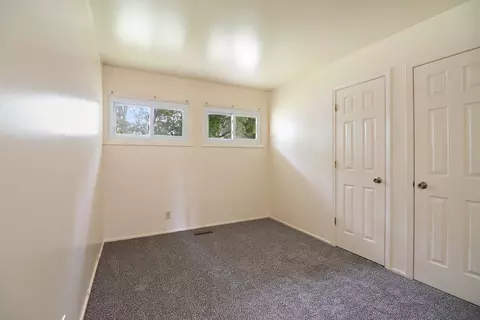 Bedroom - 632 N Hammes Ave, Kankakee, IL 60901 photo 2 of 5