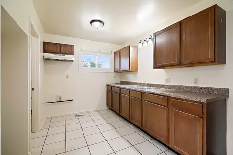 Kitchen - 632 N Hammes Ave, Kankakee, IL 60901 photo 1 of 1