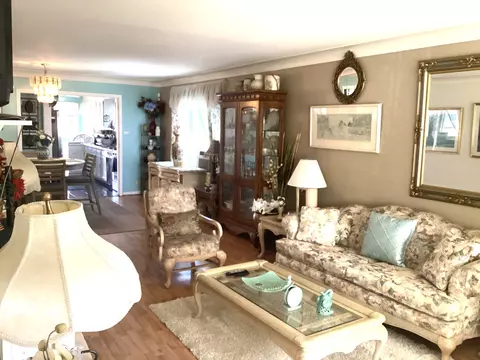 Living - 1718 E 87th Pl, Chicago, IL 60617 photo 1 of 3