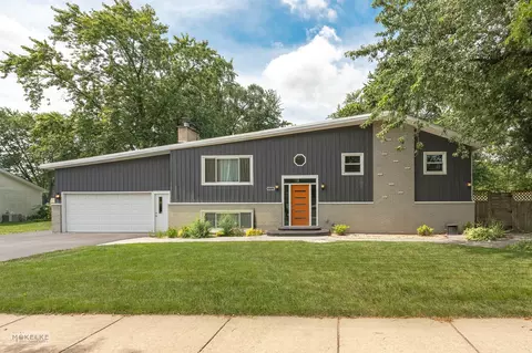 18760 S Townline Rd, Mokena, IL 60448
