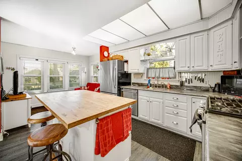 80 Browning Ave, West Dundee, IL 60118 photo 6