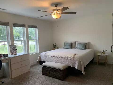 Bedroom - 16001 Lorel Ave, Oak Forest, IL 60452 photo 1 of 2