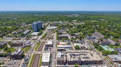 View/Area - 819 Delles Rd, Wheaton, IL 60189 photo 3 of 3