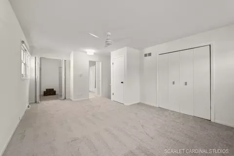 Bedroom - 819 Delles Rd, Wheaton, IL 60189 photo 3 of 3