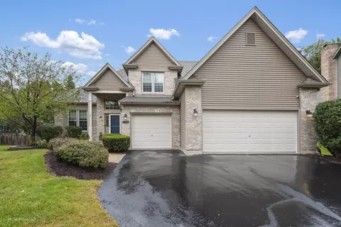 2791 Carriage Way, Aurora, IL 60504