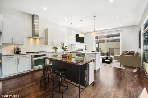 1701 N Artesian Ave, Chicago, IL 60647 photo 8