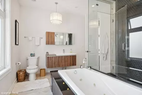 1701 N Artesian Ave, Chicago, IL 60647 photo 17