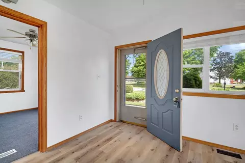 365 E Southmor Rd, Morris, IL 60450 photo 4