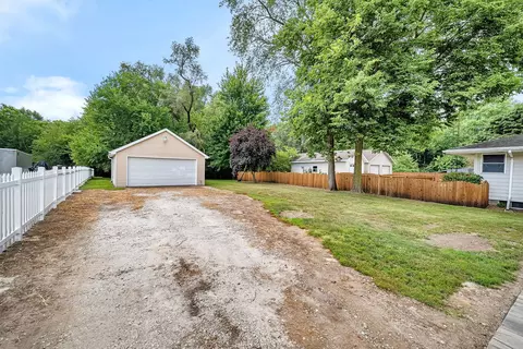 365 E Southmor Rd, Morris, IL 60450 photo 21