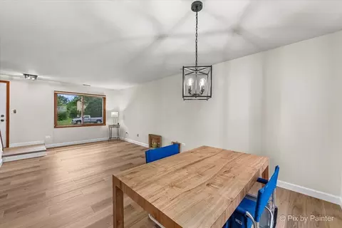 527 Commanche Trl, Wheeling, IL 60090 photo 6