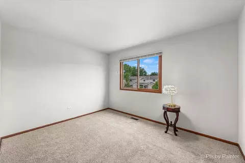 527 Commanche Trl, Wheeling, IL 60090 photo 21