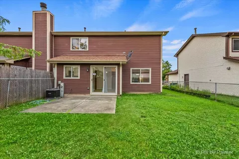 527 Commanche Trl, Wheeling, IL 60090 photo 25