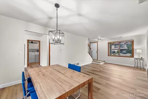 527 Commanche Trl, Wheeling, IL 60090 photo 5