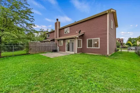 527 Commanche Trl, Wheeling, IL 60090 photo 24