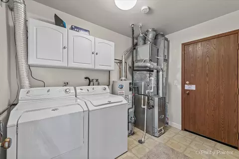 527 Commanche Trl, Wheeling, IL 60090 photo 13