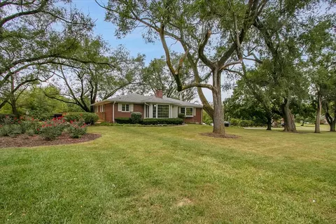 Exterior - 10045 Tabler Rd, Morris, IL 60450 photo 2 of 11