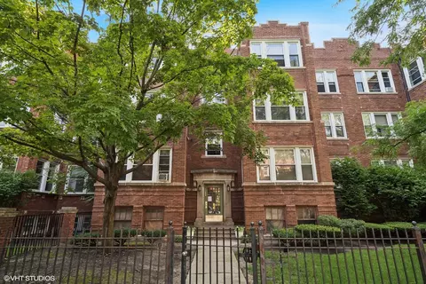 4454 N Beacon St #3, Chicago, IL 60640
