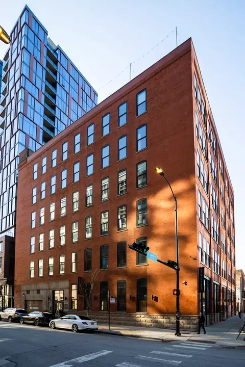1101 W Lake St #3D, Chicago, IL 60607