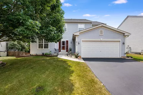 2013 Clarendon Ln, Aurora, IL 60504
