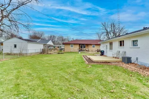 Exterior - 1302 W Hovey Ave, Normal, IL 61761 photo 5 of 5