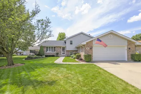 41 Abbey Ct, New Lenox, IL 60451