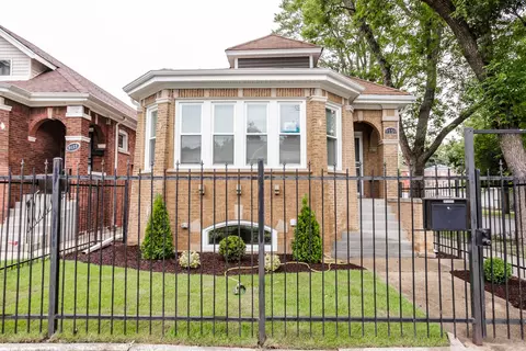 9159 S May St, Chicago, IL 60620
